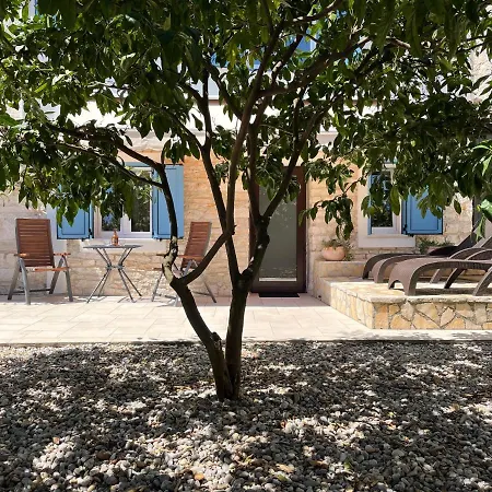 Apartment Nona *