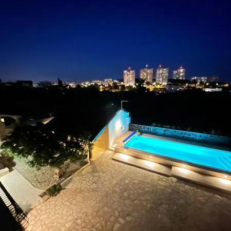 Apartman Nona Póla